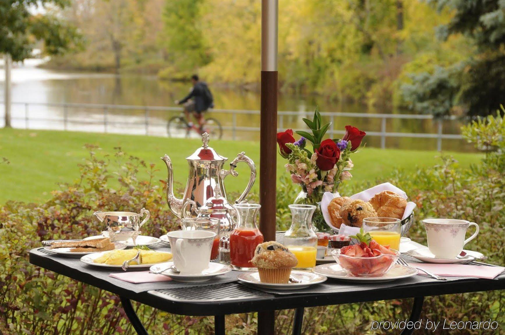 The Clarkson Inn Potsdam Dış mekan fotoğraf